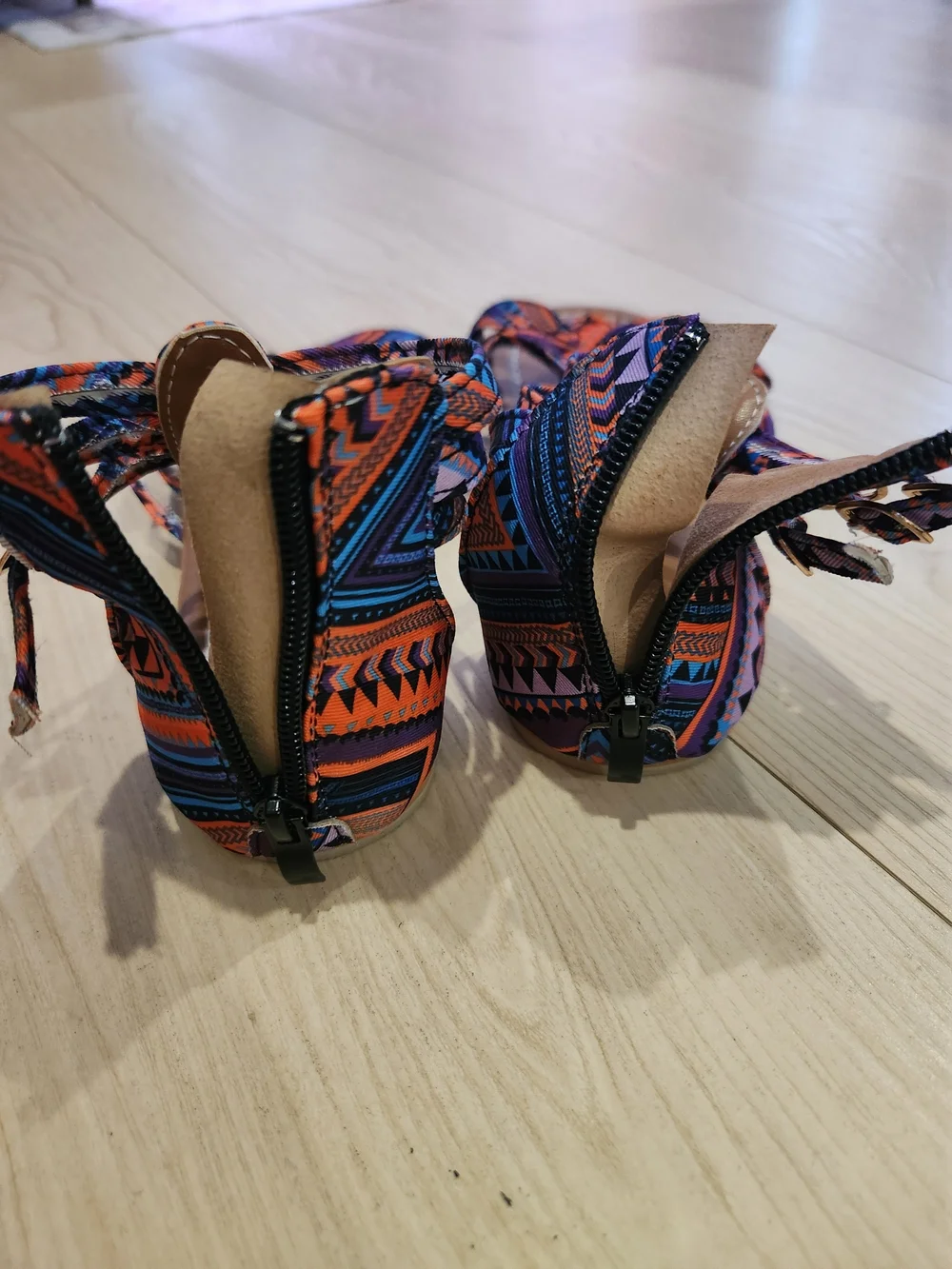 SHEIN bold aztec